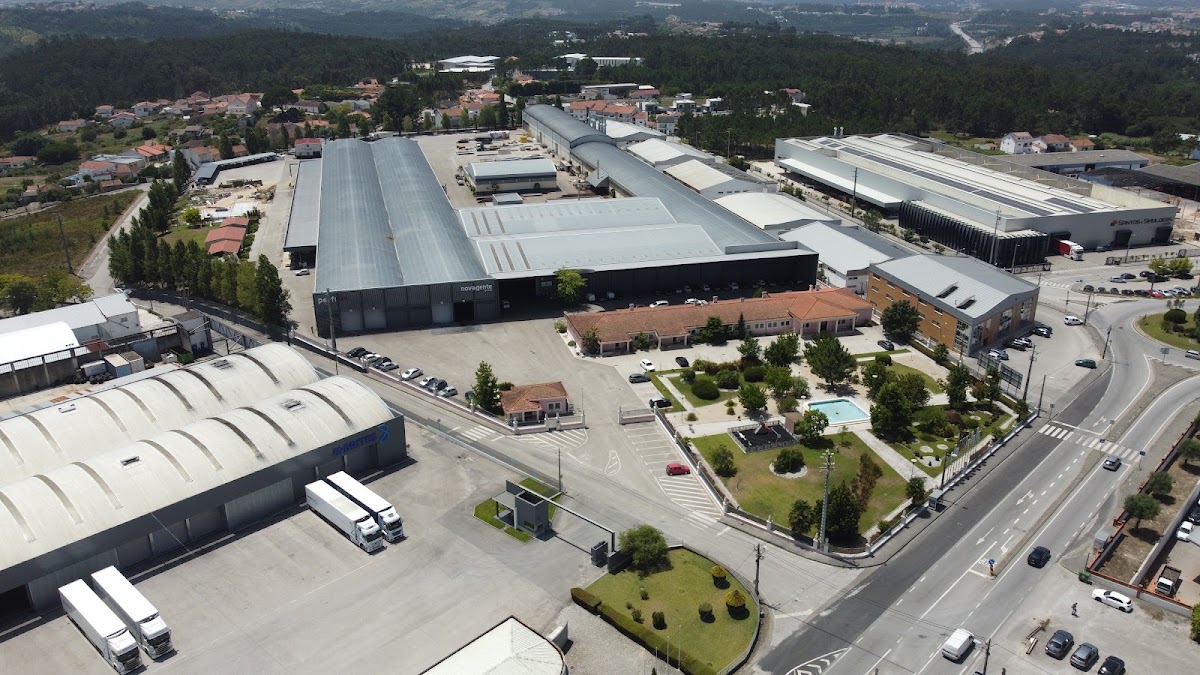Faustino &amp; Ferreira-sociedade Construções Metálicas, SA foto 8