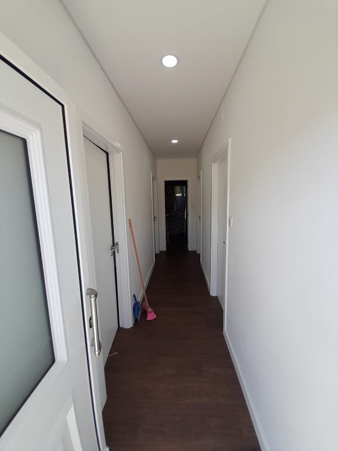 SOS Obras Viseu, pinturas, remodelações, canalizador, capoto foto 7