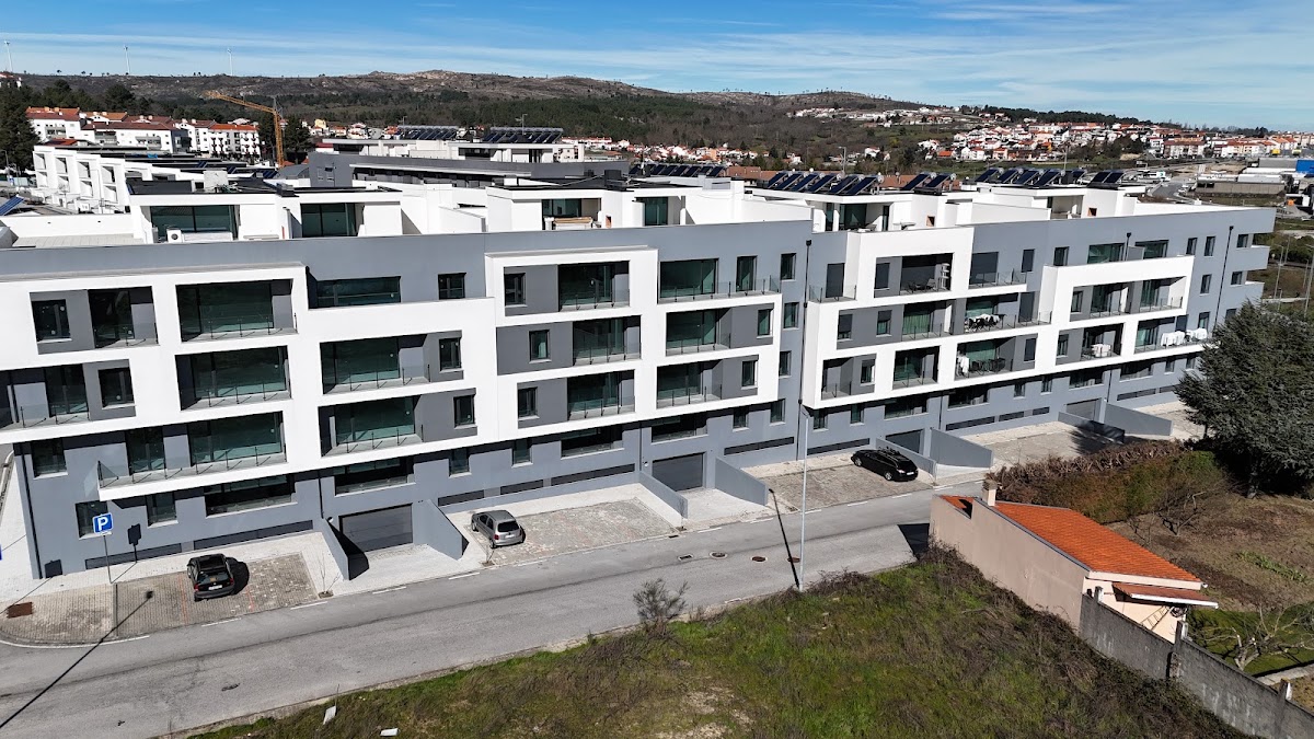 Miguel &amp; Aurélio- Construções, Lda foto 2