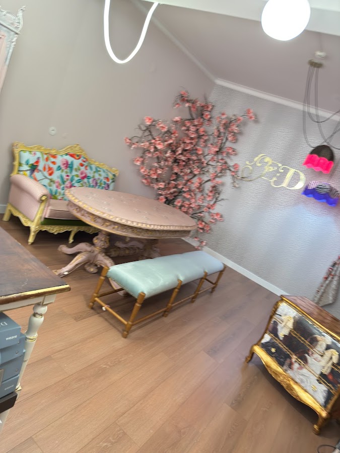 Emporium Deluxe foto 6